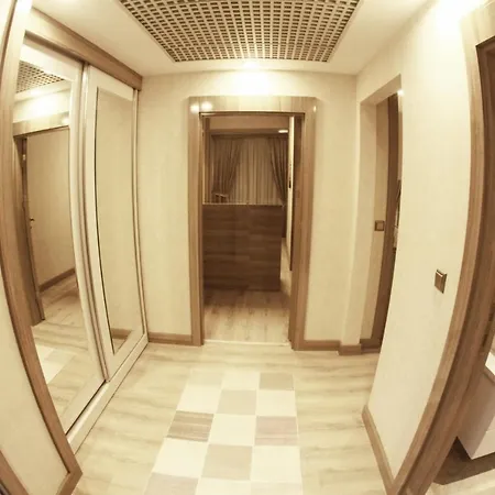 מלון Myhouse N5 Business 4*